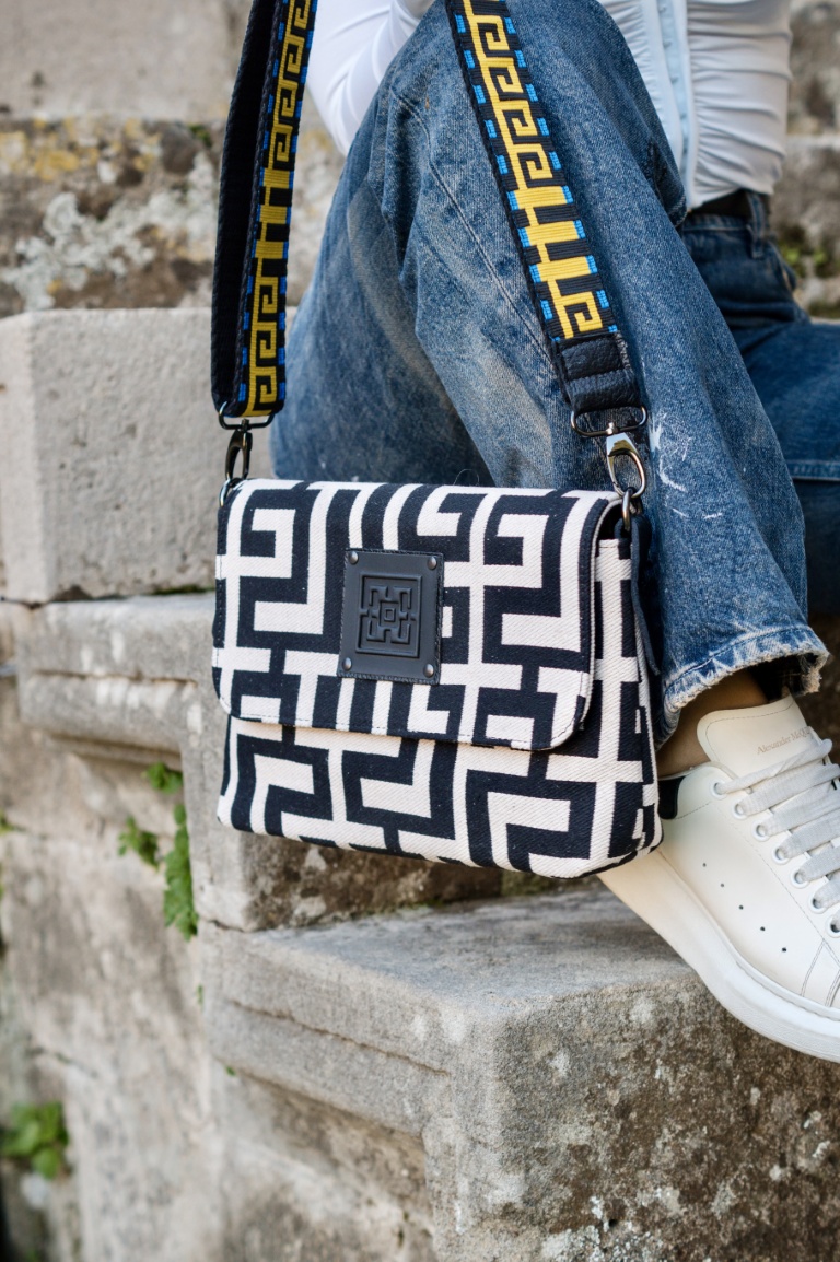 Midneto Aphrodite Shoulder Bag - Image 72