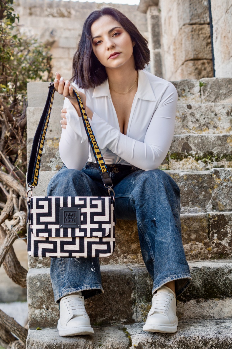 Midneto Aphrodite Shoulder Bag - Image 84